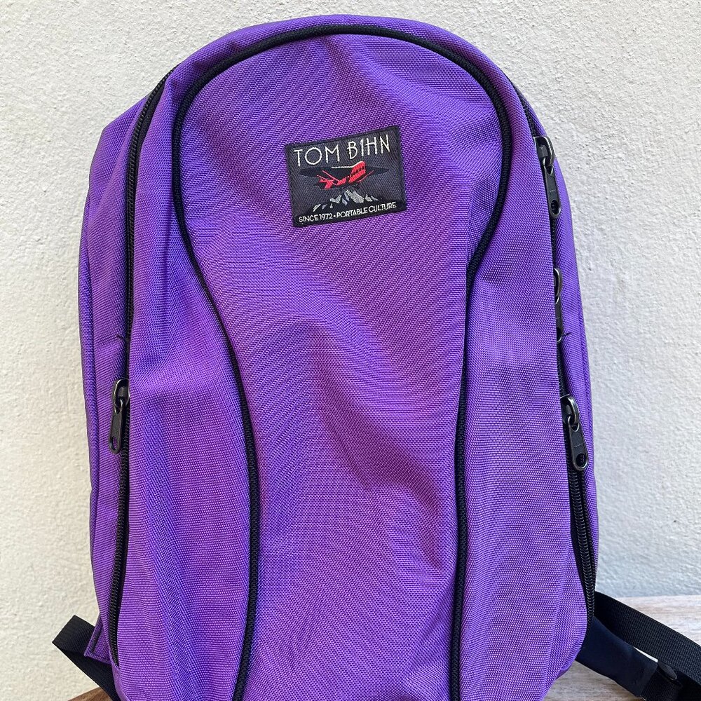 Tom Bihn Luminary 12L backpack Alphaviolet